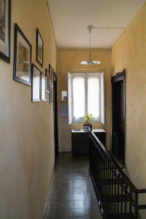 Aliano La Casa Dellamericano - Casa D'Epoca Anni '30 מראה חיצוני תמונה